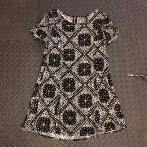 size s t-shirt dress